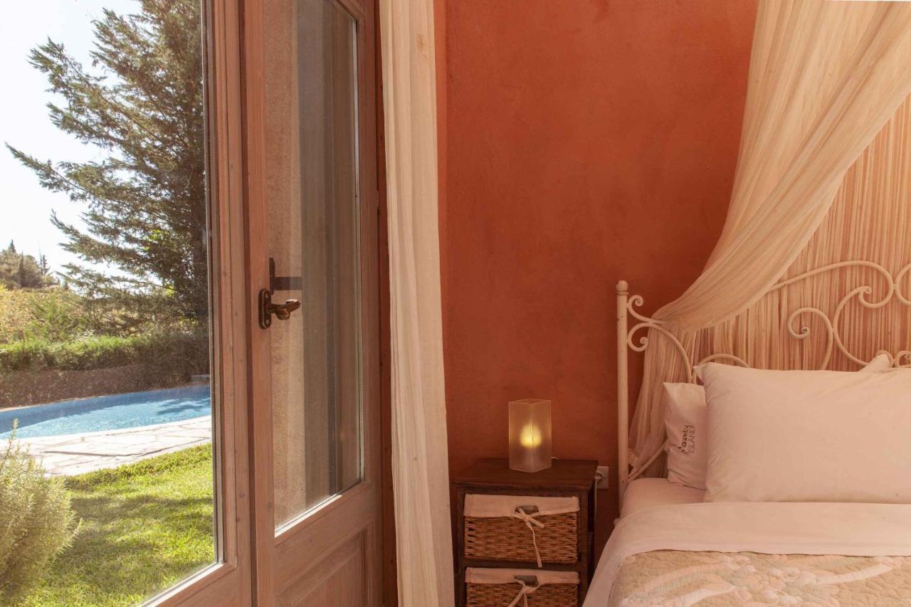 Mounty Island Villas Avra-Calma Lazaráta Buitenkant foto
